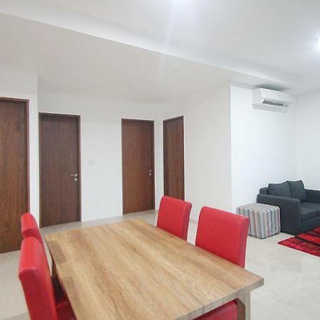 Apartemen Veranda Residence At Puri Kembangan By Aparian Джакарта Экстерьер фото